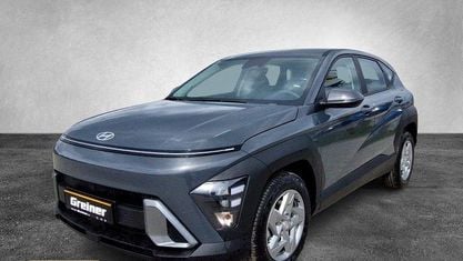 Neu Hyundai Kona Select 150 PS (110 kW) 2026 Ecotronic gray SUV