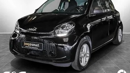 Gebraucht Smart ForFour Electric Drive 60 kW (82 PS) 2020 Karosserie in black Limousine