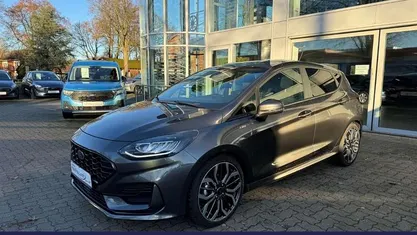 Magneticgrau (metallic) Gebraucht 2024 Ford Fiesta ST-Line X Kleinwagen | 20.480 € (Fairer Preis)