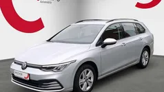 Gebraucht 2022 VW Golf VIII Life Kombi | 17.440 € (Fairer Preis)