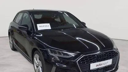 Mythosschwarz metallic Gebraucht 2021 Audi A3 S-Line Kombi | 22.290 € (Guter Preis)