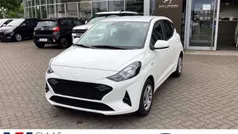 Gebraucht 2024 Hyundai i10 Select Kleinwagen | 15.700 € (Guter Preis)