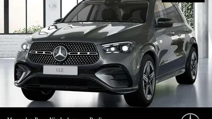 Grau Gebraucht 2025 Mercedes GLE450 AMG AMG SUV | 101.980 € (Fairer Preis)