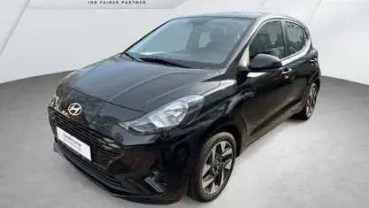 Second-hand Hyundai i10 Trend 63 CP (46 kW) 2024 Negru Hatchback