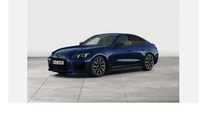 Usata BMW i4 Performance 442 kW (601 CV) 2025 Blu Berlina