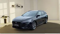 Agate black Gebraucht 2024 Ford Focus ST-Line Kombi | 24.109 € (Guter Preis)