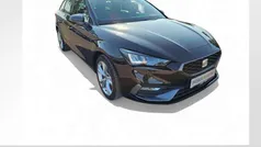 Mitternachtsschwarz Gebraucht 2024 Seat Leon FR Kombi | 25.440 € (Fairer Preis)