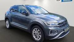 Gebraucht 2024 VW T-Roc Style SUV | 26.990 € (Guter Preis)