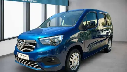 Gebraucht Opel Combo Life Elegance 131 PS (96 kW) 2023 Blau Van / Kleinbus