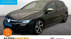 Gebraucht 2024 VW Golf VIII R Limousine | 46.460 € (Fairer Preis)