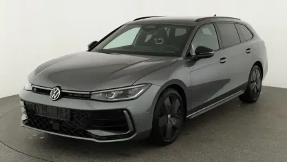 Neu VW Passat R-line 265 PS (194 kW) 2026 Diabasgrau metallic Kombi