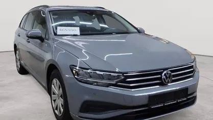 Gebraucht VW Passat Conceptline 150 PS (110 kW) 2021 Mondsteingrau Kombi
