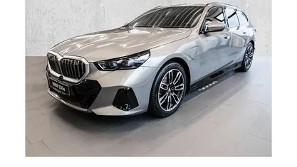 Gebraucht BMW 530e M Sport 190 PS (139 kW) 2025 Kombi