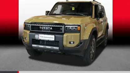 Neu Toyota Land Cruiser Executive 205 PS (150 kW) 2025 Sand SUV