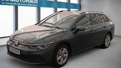 Gebraucht VW Golf VIII Business 150 PS (110 kW) 2024 Grau Kombi