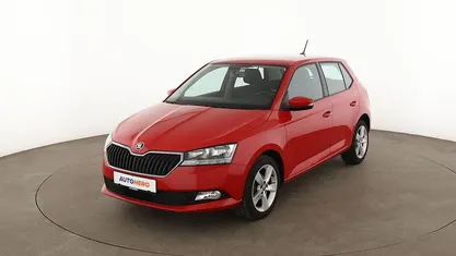 Gebraucht Skoda Fabia Cool Plus 60 PS (44 kW) 2019 Rot Limousine