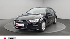 Brillantschwarz Gebraucht 2018 Audi A3 Design Limousine | 17.780 € (Fairer Preis)