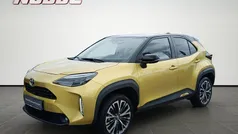 Gold Gebraucht 2022 Toyota Yaris Cross Elegant SUV | 24.300 € (Fairer Preis)
