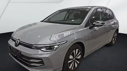 Gebraucht VW Golf VIII Life 150 PS (110 kW) 2025 Limousine