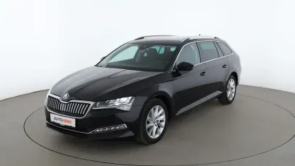 Gebraucht Skoda Superb Style 150 PS (110 kW) 2022 Schwarz Kombi