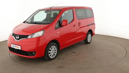 Używany Nissan Evalia Tekna 110 KM (80 kW) 2016 Czerwony Minivan