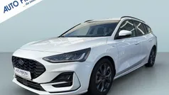 Frozen white Gebraucht 2024 Ford Focus ST-Line Kombi | 27.850 € (Fairer Preis)