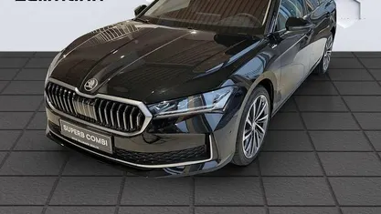 Ny Skoda Superb LAURIN & KLEMENT 150 HK (110 kW) 2025 Sort Stationcar