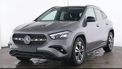 Gebraucht Mercedes GLA220 Progressive 190 PS (139 kW) 2025 Grau SUV