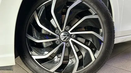 Gebraucht 2023 VW Golf VIII Style Limousine | 26.990 € (Fairer Preis)