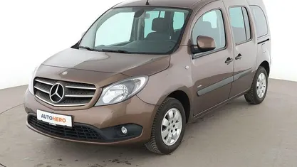 Gebraucht Mercedes Citan 111 Edition 110 PS (80 kW) 2015 Braun Kombi