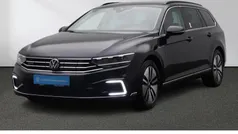 Schwarz Gebraucht 2022 VW Passat GTE Kombi | 24.880 € (Fairer Preis)