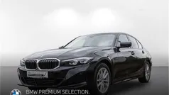 Black sapphire metallic Gebraucht 2024 BMW 318 Limousine | 33.908 € (Fairer Preis)