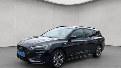 Schwarz Gebraucht 2024 Ford Focus ST-Line X Kombi | 22.880 € (Superpreis)