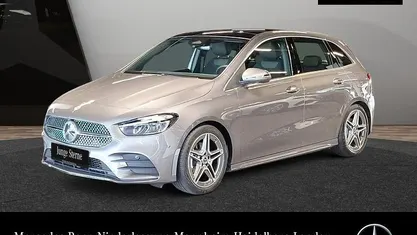 Mountain grau Gebraucht 2025 Mercedes 180 AMG Limousine | 500.000 €