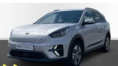 Silber Gebraucht 2020 Kia e-Niro Spirit SUV | 21.890 € (Guter Preis)