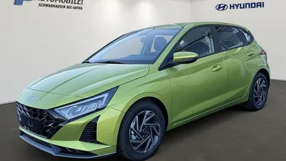 Neu Hyundai i20 Trend 101 PS (74 kW) 2025 Grün Cabrio