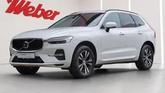 Weiss Gebraucht 2022 Volvo XC60 Momentum SUV | 29.890 € (Fairer Preis)