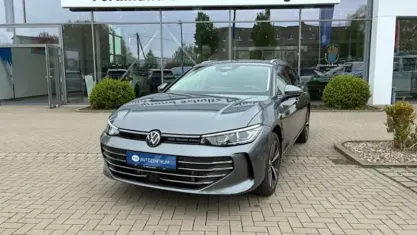 Neu VW Passat Business 204 PS (150 kW) 2026 Grau Kombi