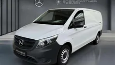 Gebraucht 2024 Mercedes Vito Van / Kleinbus | 28.917 € (Fairer Preis)