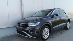 Grenadilschwarz metallic Neu 2025 VW T-Roc Life SUV | 32.590 € (Superpreis)