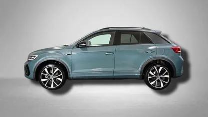 Gebraucht 2025 VW T-Roc R-line SUV | 35.441 € (Fairer Preis)
