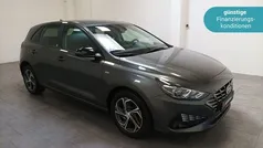 Gebraucht 2021 Hyundai i30 Intro Edition Limousine | 16.270 € (Superpreis)