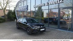 Schwarz metallic Gebraucht 2024 Citroën C4 PureTech Limousine | 17.990 € (Fairer Preis)