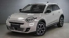 Sabbia beige metallic () Neu 2025 Fiat 600 La Prima SUV | 26.890 € (Guter Preis)