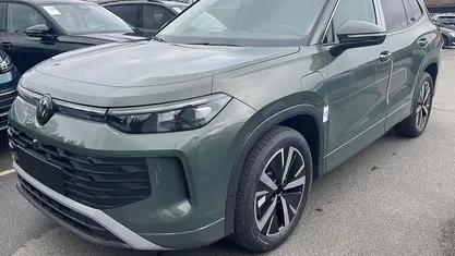 Gebraucht VW Tayron Life 204 PS (150 kW) 2025 SUV