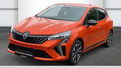 Valenciaorange metallic Neu 2025 Renault Clio V Techno Limousine | 21.349 € (Fairer Preis)