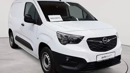 Gebraucht Opel Combo Selection 110 PS (80 kW) 2020 Jade weiß Van / Kleinbus