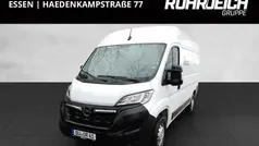 Weiss Gebraucht 2023 Opel Movano Edition Van | 25.990 € (Fairer Preis)