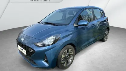 Gebraucht Hyundai i10 Trend 63 PS (46 kW) 2025 Blau Kleinwagen