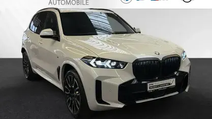 Gebraucht BMW X5 M Sport 352 PS (258 kW) 2025 Mineralweiss metallic SUV